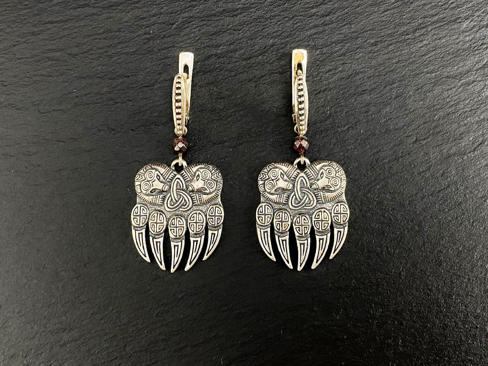Серьги "Лапа медвежья"