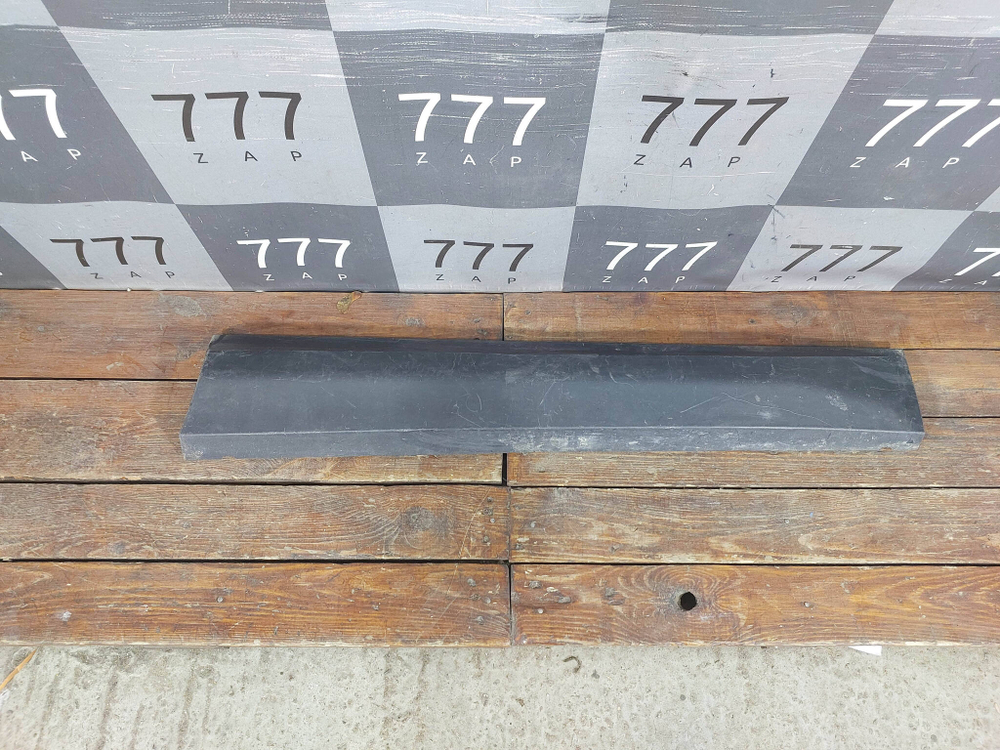 Накладка двери передней правой Skoda Kodiaq 16-нв Б/У Оригинал 565854940