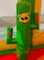 Коммерческий надувной батут «Попугаи и друзья 2» с крышей, 6x4x4 м