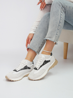 Кроссовки женские демисезонные