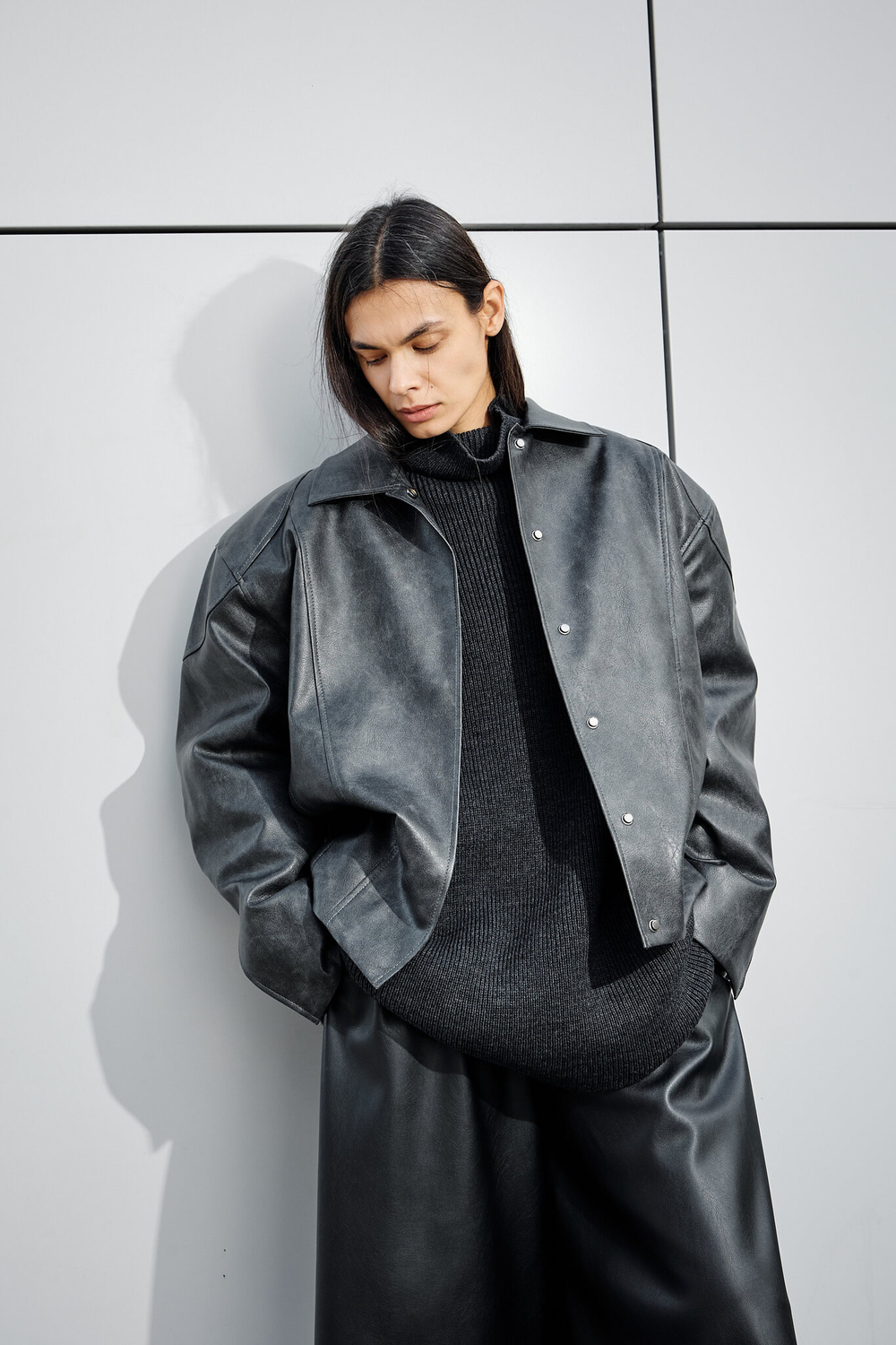 Кожаная куртка URBAN Gray