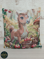 Декоративный гобеленовый чехол для интерьерной подушки Коняшка 38*38