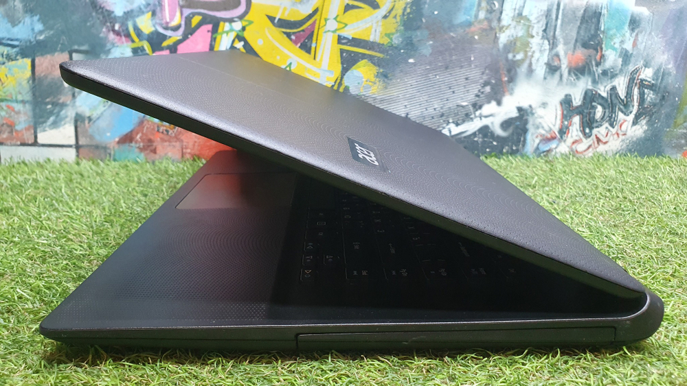 Ноутбук Acer E1/6Gb