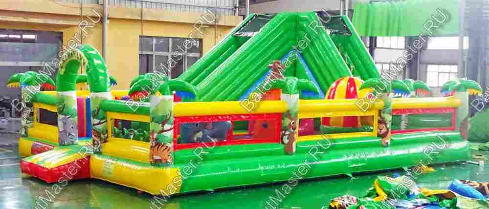 Надувной батут "Джунгли малый" борта с сеткой, размер 10*7*5 м