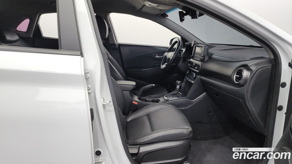 Hyundai KONA Дизель 1.6 2WD (07.2020)