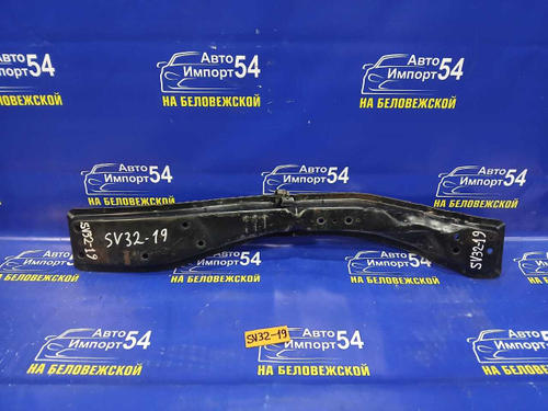 Балка передняя продольная TOYOTA VISTA 1990