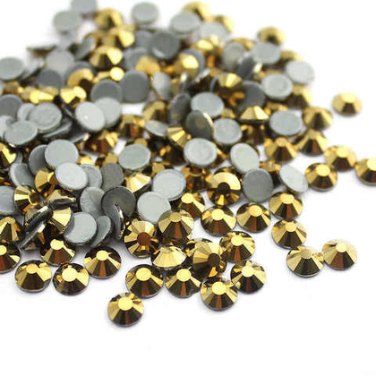 Стразы (золото) 1 шт