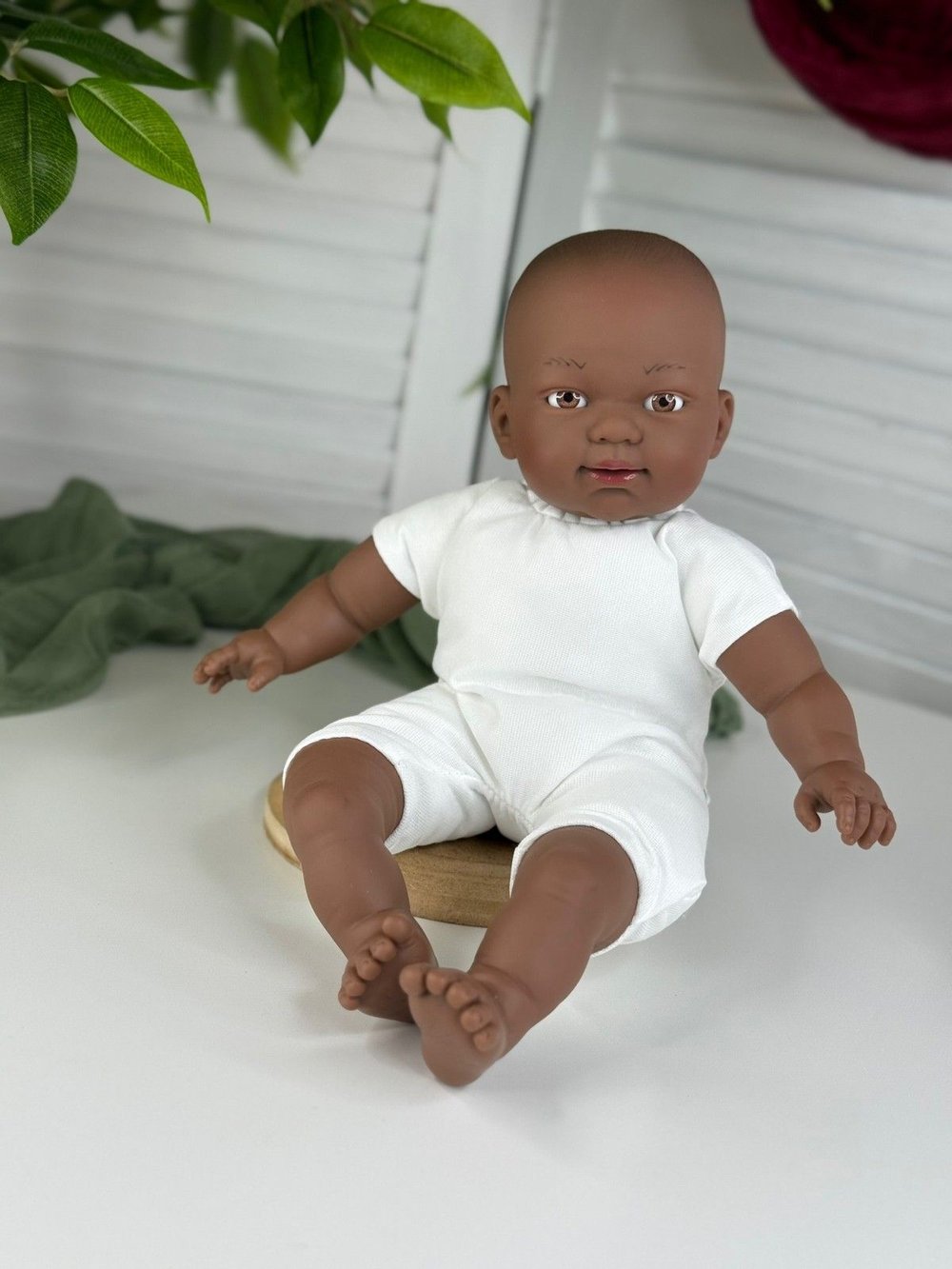 Кукла Nines 31см Coco мягконабивная (N0724)