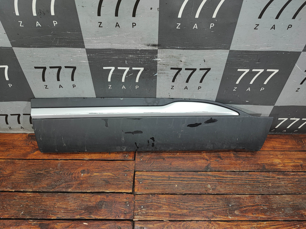 Накладка двери передней правой Chery Tiggo 4 18-нв Б/У Оригинал 609000758AA