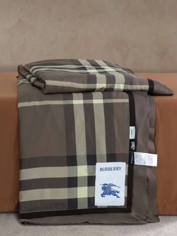 Одеяло Burberry 200х230 см
