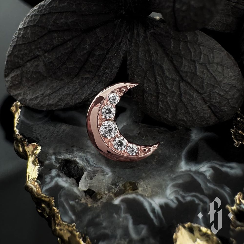 Накрутка "Lunation" - Розовое золото - White CZ Накрутка "Lunation" - Розовое золото - White CZ