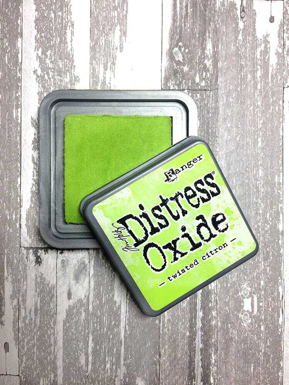 Distress Oxide Pad. Twisted Citron