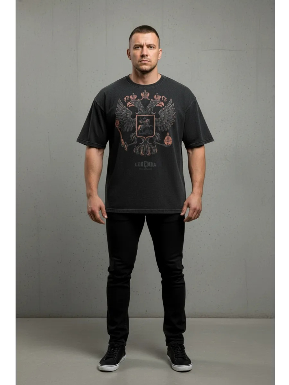 Футболка оверсайз LEGENDA Герб черная