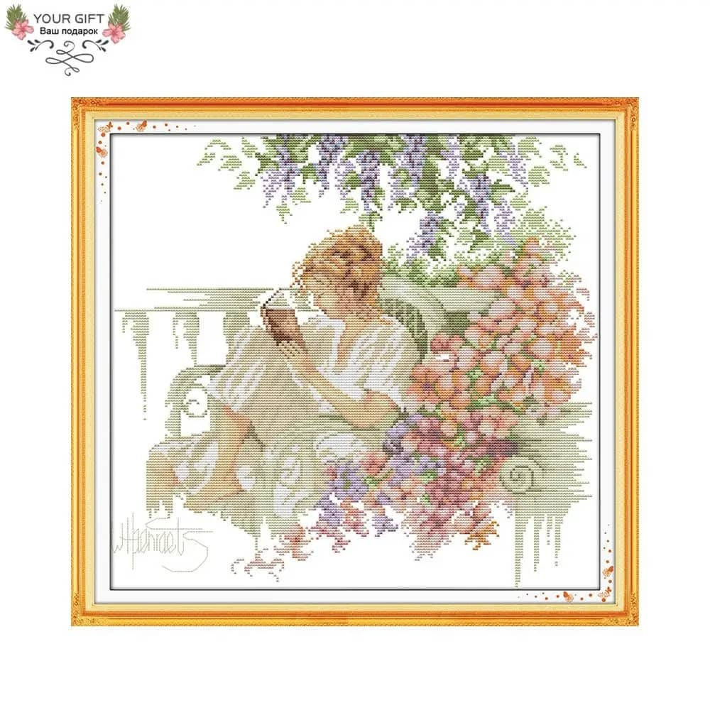 "Женщина с книгой"-R445 вышивка