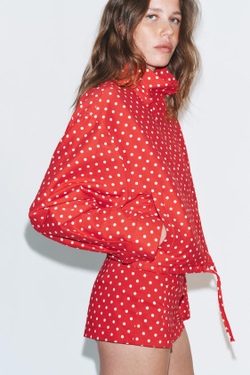 ZARA МИНИ-ШОРТЫ С КАРМАНАМИ, КРАСНЫЙ/БЕЛЫЙ