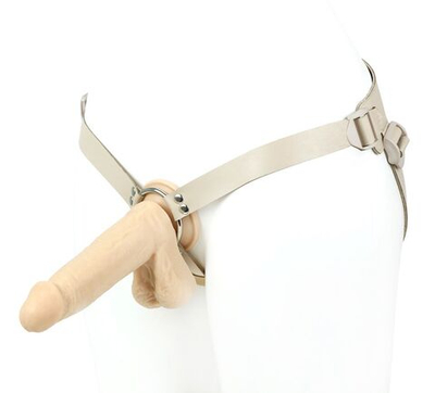 Универсальный пояс с кольцом и реалистичной насадкой - 18 см. (Цвет: телесный)