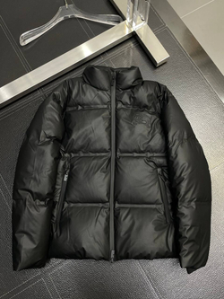 Пуховик Burberry