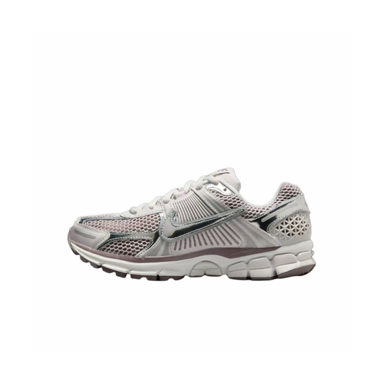Nike Air Zoom Vomero 5 "Chrome Platinum Violet"