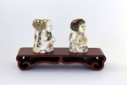 Сет нэцкэ Дзюродзин и Фукурокудзю на подставке