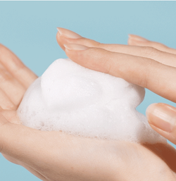 TORRIDEN Пенка для умывания с гиалуроновой кислотой Dive-In Low Molecular Hyaluronic Acid Cleansing Foam, 150ml.