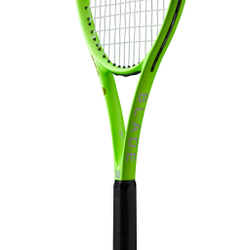 Теннисная ракетка Wilson Blade Feel RXT 105 Allround Racket
