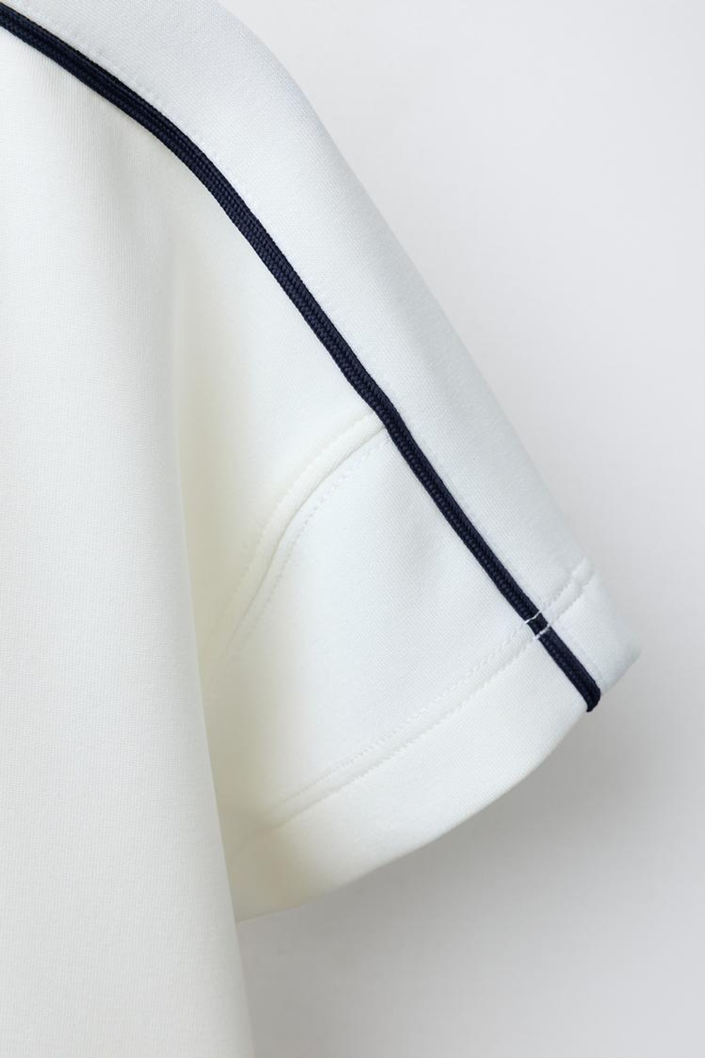 ZARA ФУТБОЛКА С ПРИНТОМ LILO & STITCH © DISNEY, ЭКРЮ