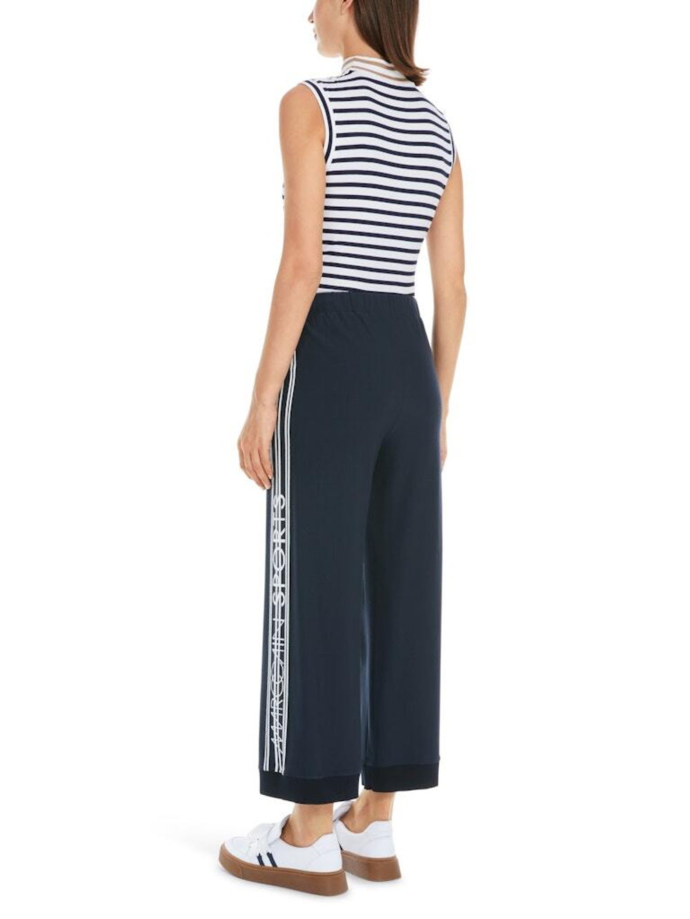 Marc-Cain-Sp_FrühjahrSommer-2025_394_YS-81.02-M09_3