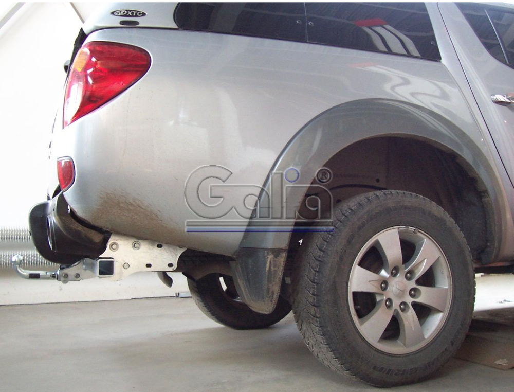 Фаркоп оцинкованный Galia M120C для Mitsubishi L200 1996-2006, 2006-2015, 2015-, Fiat Fullback 2016-(паспорт и сертификат в комплекте)(без электрики)