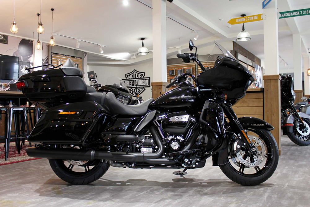 Мотоцикл Harley-Davidson Road Glide Limited 114 (BLACK) с НДС
