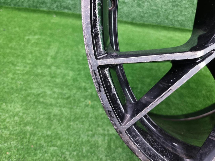 Диск литой R20 BMW M5 F90 (17-24) 789 стиль перед.