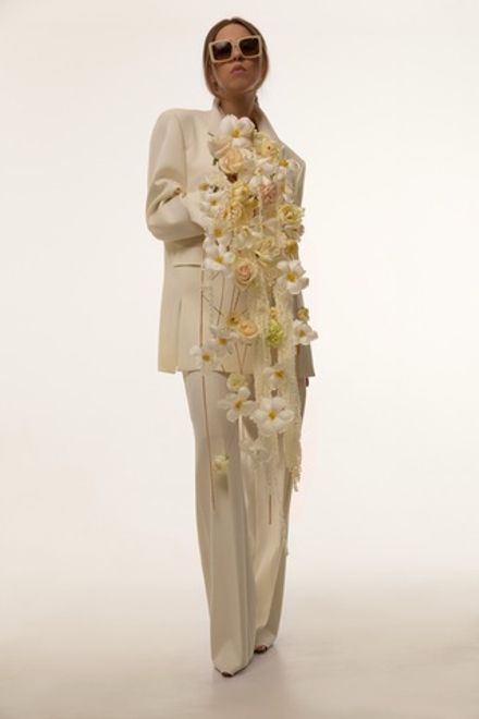 «Цветочный водопад»