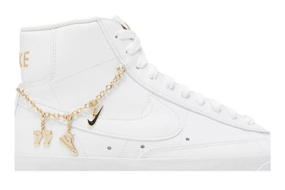 Кроссовки Nike Blazer '77 Lx "Lucky Charms" (Женская размерная сетка)