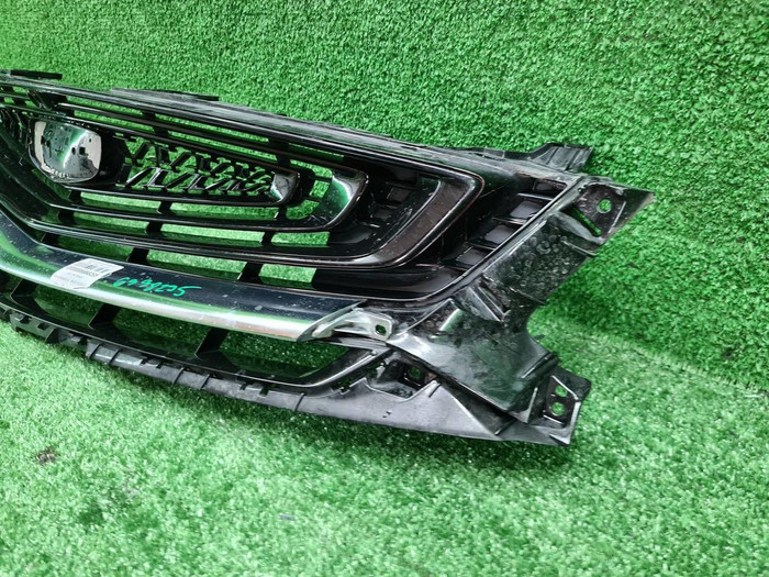 Решетка радиатора Geely Coolray (2019-2023)