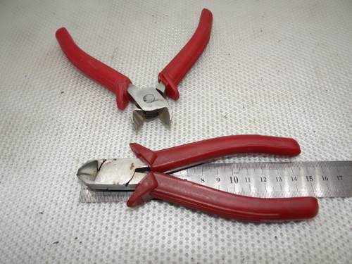 Кусачки  140 мм с изоляционными ручками до 1000В соотв. ГОСТ  СССР