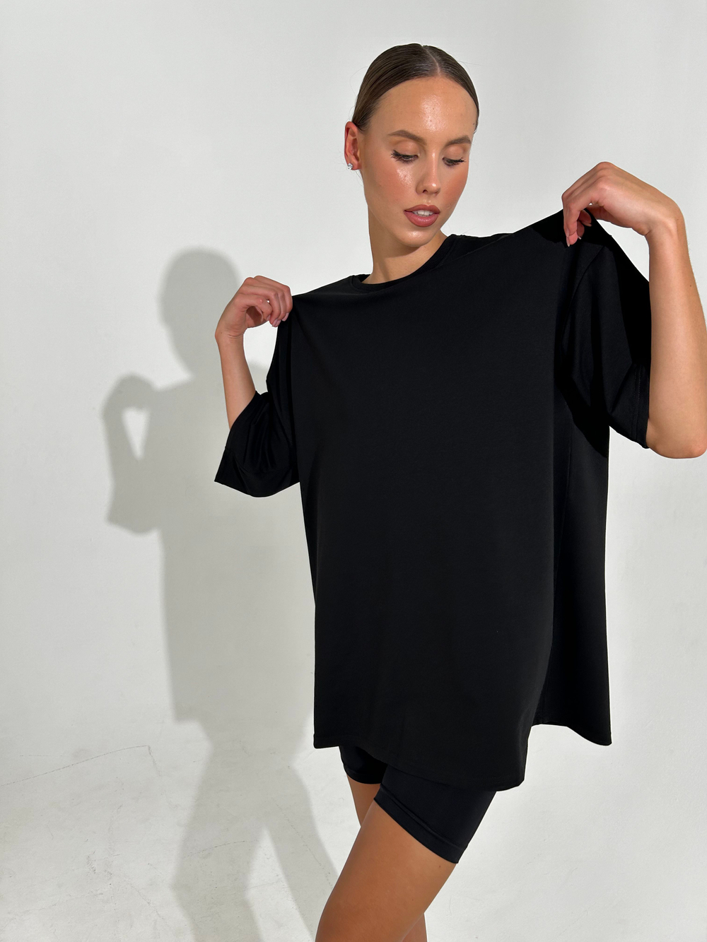 Футболка женская молочная оверсайз хлопок