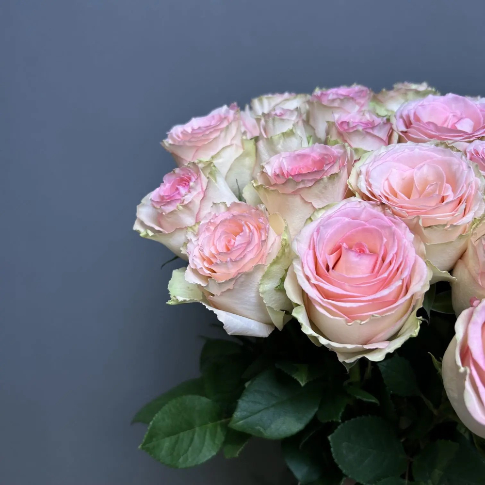 Букет 35 нежных роз (э)