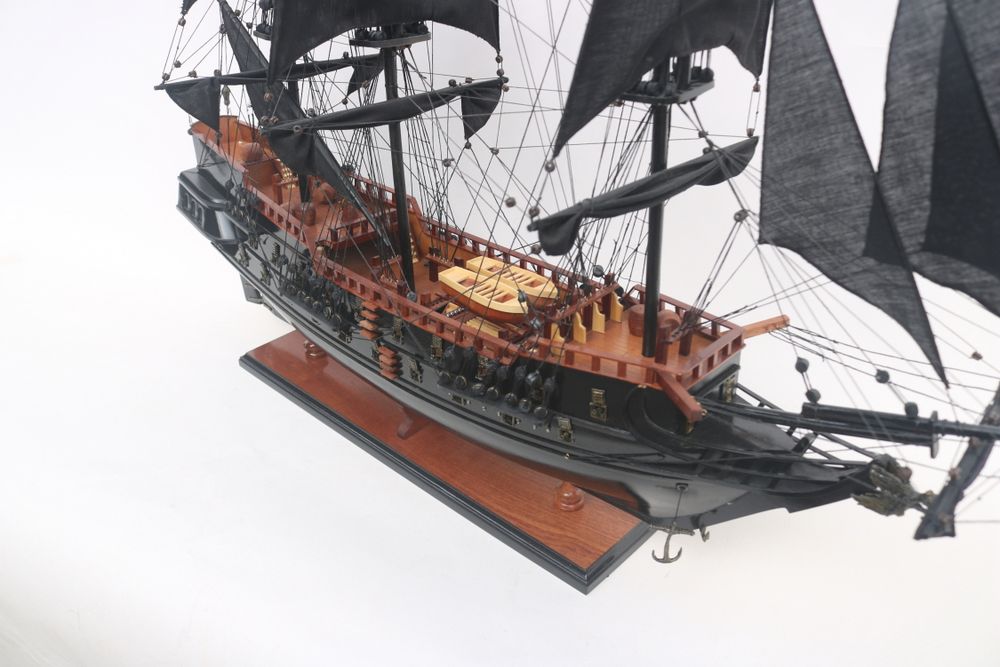 Van Der Heijden Модель парусника "Черная Жемчужина"