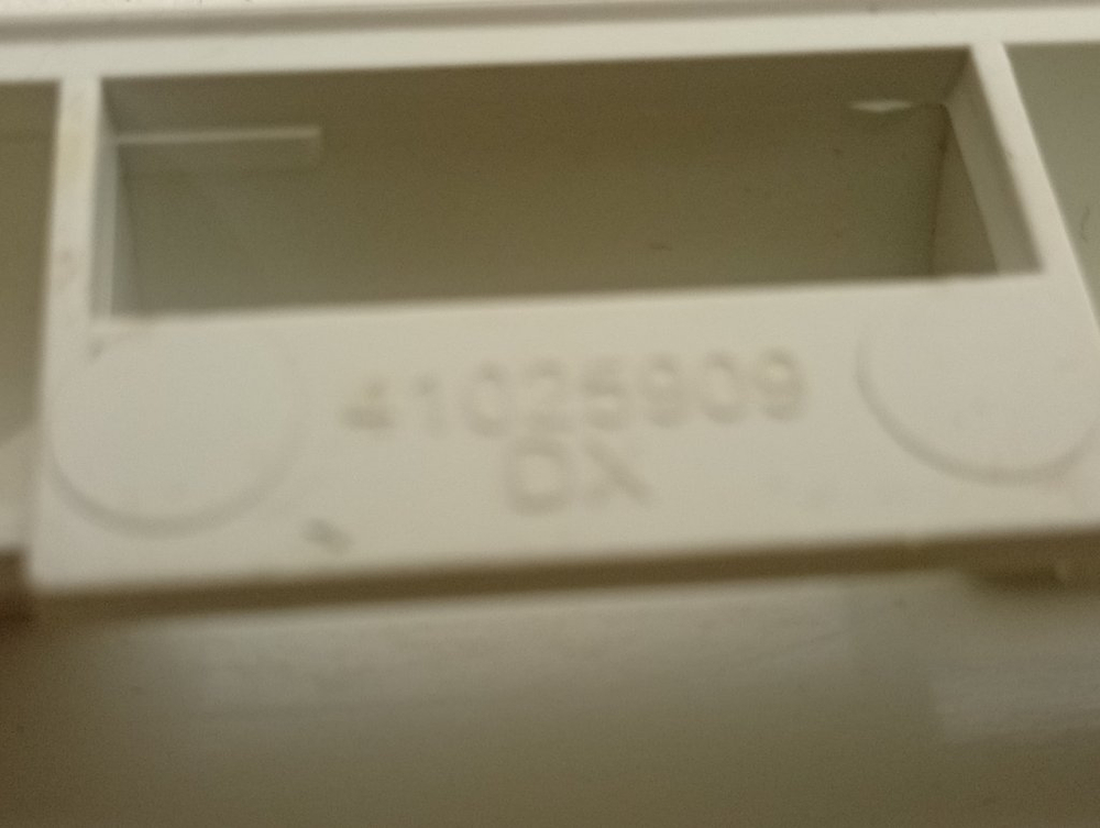 GOY1054L кт48 Направляющие верхней крышки для стиральной машины Candy 41025909 41025911 б/у