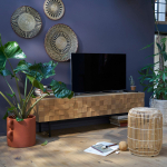 Тумба под телевизор 160 см дизайнерская Лоред с декоративными фасадами из дуба, на металлических ножках в стиле лофт