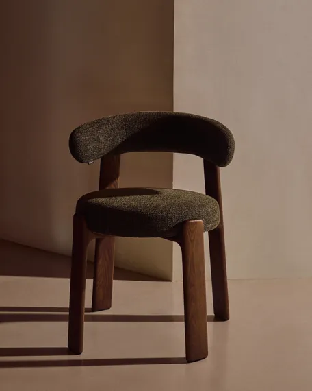 Стул Granite на 4 ножках из зеленого шенилла и массива ясеня в отделке орех