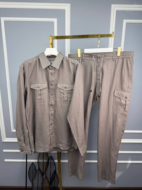 Льняной костюм Brunello Cucinelli