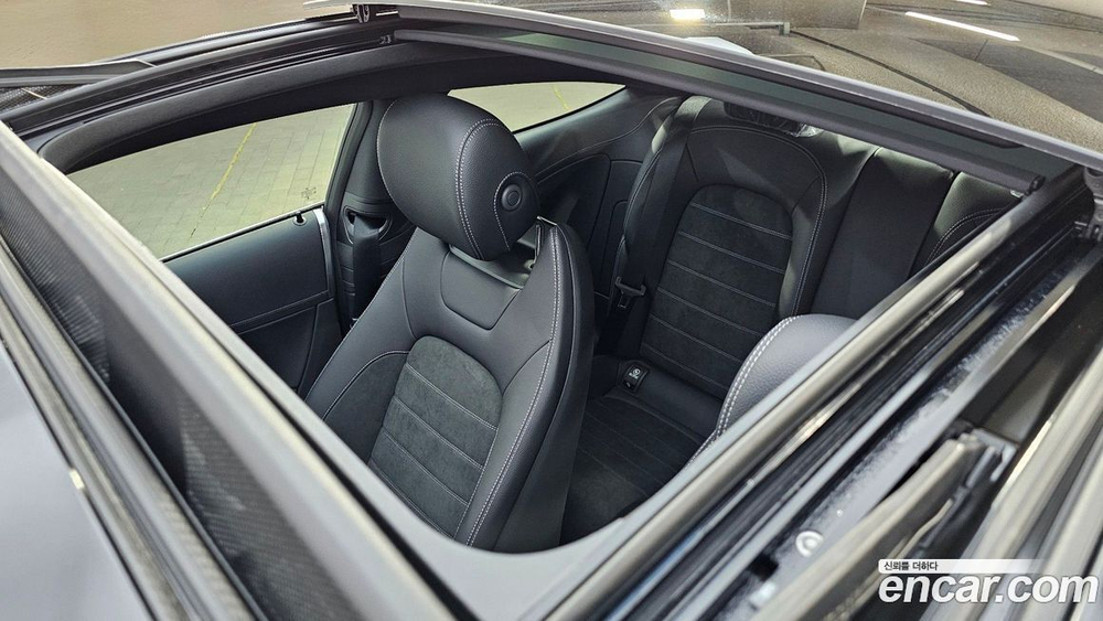 Mercedes-Benz C-Class W205 C200 Coupe (12.2023)