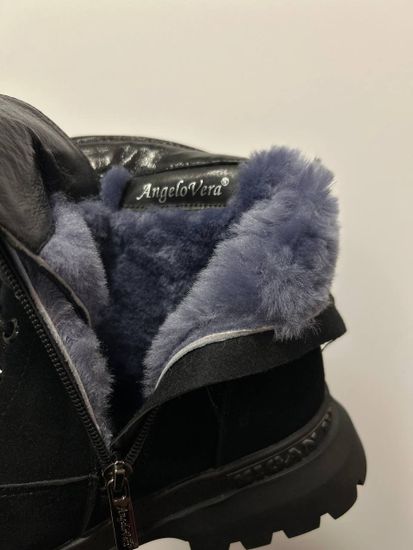 Ботинки женские