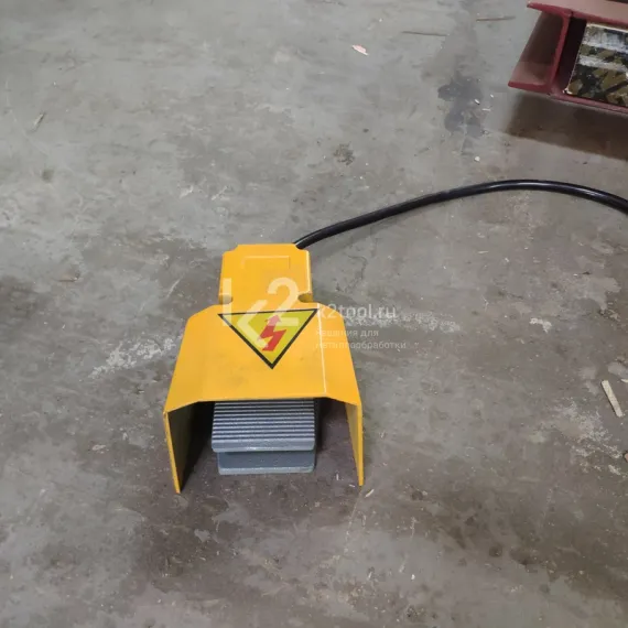 Электромеханическая гильотина Stalex Q11-10x1500