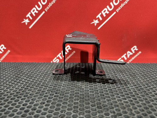 Кронштейн электромагнитного клапана