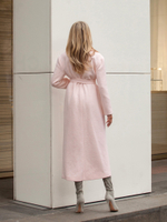 Женское серое пальто на запах с поясом