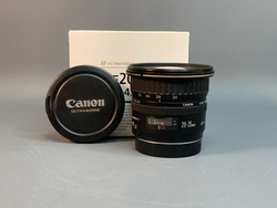 Canon EF 20-35mm f/3.5-4.5 USM