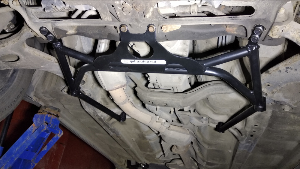 Усилитель переднего подрамника "паук" Subaru Forester 3 (SH) ТУРБО (ПОД ЗАКАЗ)