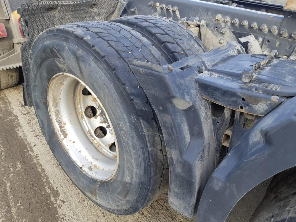 Volvo FH 6x2 Седельный тягач FH-TRUCK (Дизельный, 12,8 л, 510 л.с., АТ)