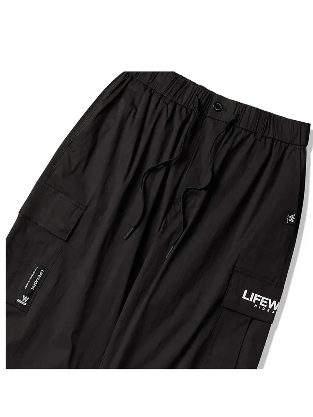 Брюки-джоггеры в стиле карго